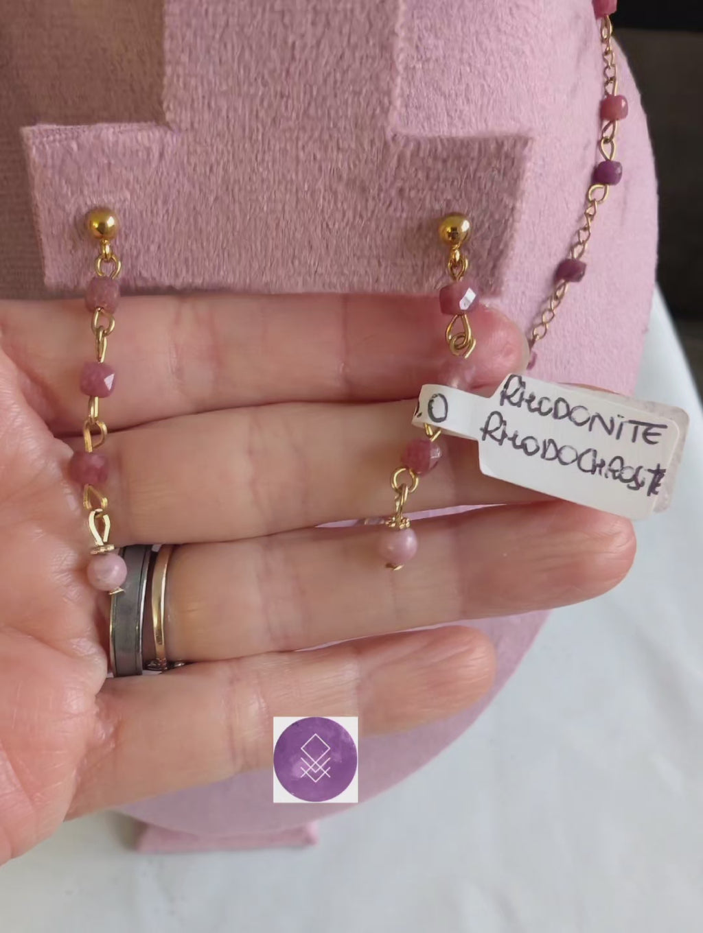 Boucles d'oreilles amour de soi et guérison émotionnelle en pierres naturelles de rhodonite et Rhodochrosite