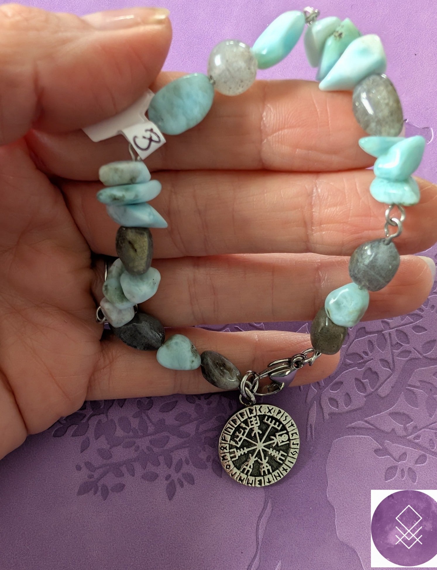 Bracelet mythologie nordique Odin Sagesse, en larimar, labradorite vegvisir