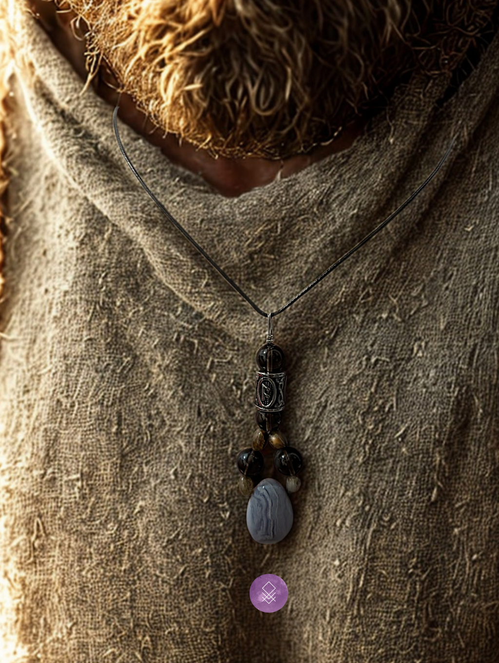Talisman de sagesse, collier cuir labradorite, calcédoine bleue et quartz fumé accompagné de la rune de sagesse et protection Ansuz.